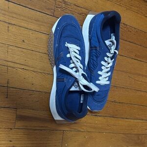 Lacoste Navy Blue and White Men's Sneakers